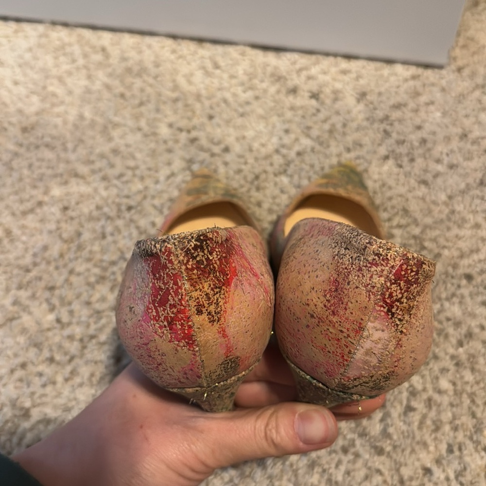 Christian Louboutin Pigalles follies - Picture 5 of 15